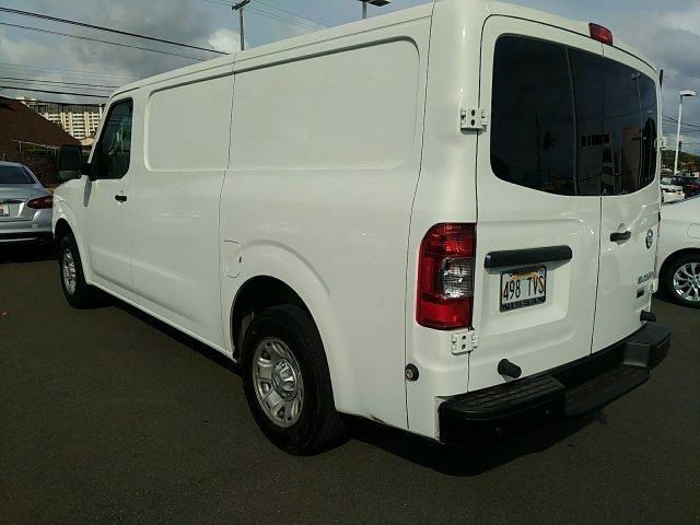 2015 nissan nv cargo 2500 hd s 4x2 2500 hd s 3dr cargo van (v6 for sale in honolulu, hawaii