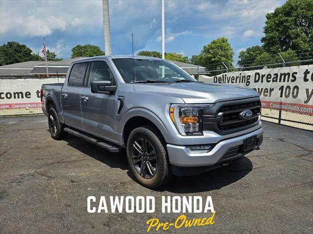 2021 ford f-150 xlt