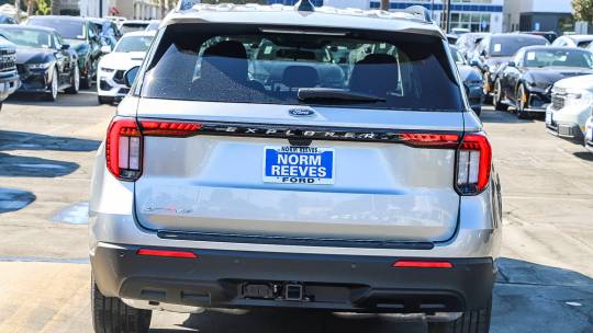 2025 Ford Explorer