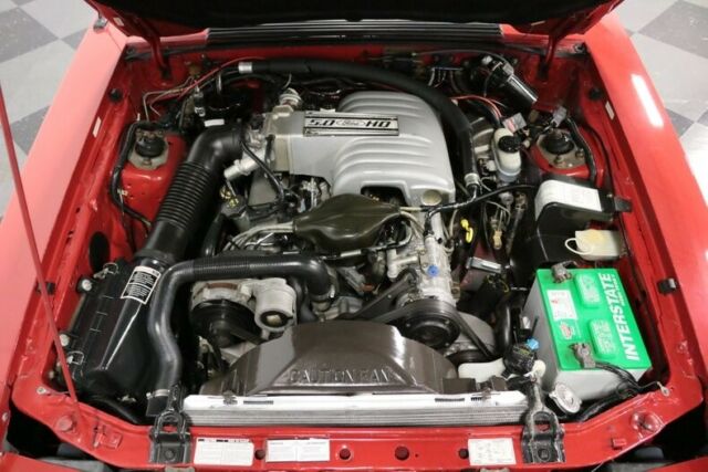 very clean 5.0! manual! only 42k actual miles, clean history rprt, upgraded a/c
