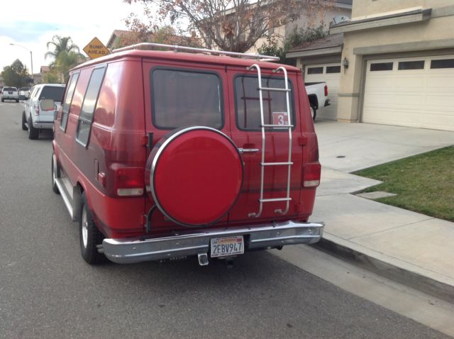 1986 gmc 2500 vandura sporty with only 59,000 documented miles!!! 5.0l, ps/pb/ac