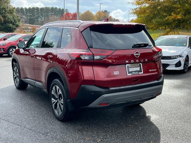 2022 nissan rogue sv