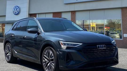 2024 audi q8 e-tron quattro premium plus
