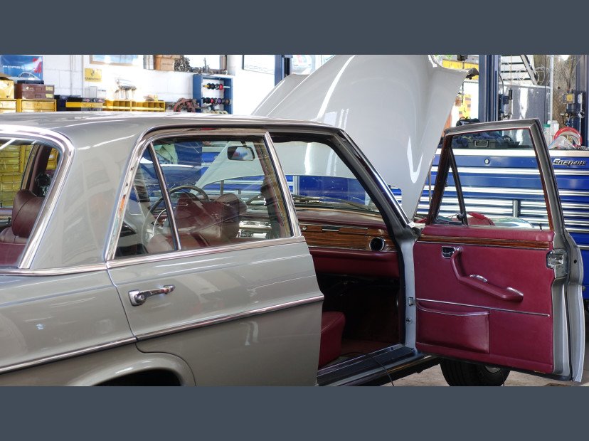 1970 mercedes-benz 300sel