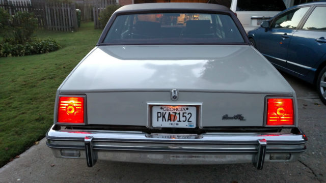 1980 pontiac grand prix lj coupe 2-door 4.3l