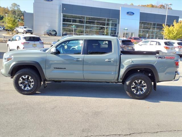2023 toyota tacoma trd off road