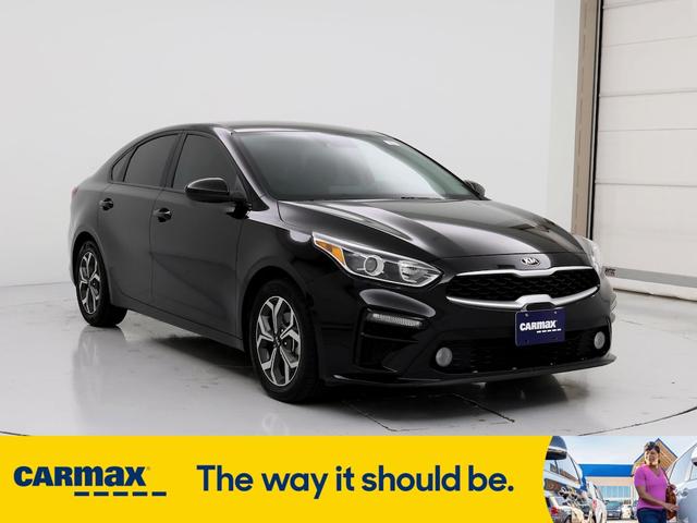 2021 kia forte lxs