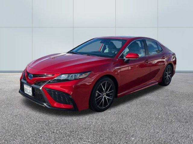 2021 toyota camry se