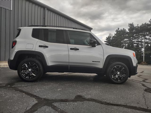 2018 jeep renegade latitude 4x4