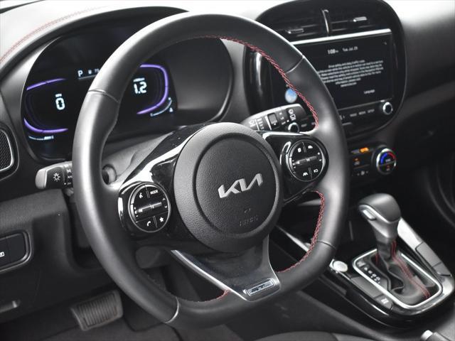 2023 kia soul gt-line