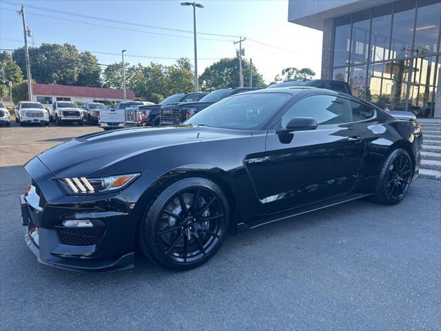 2017 ford shelby gt350 base
