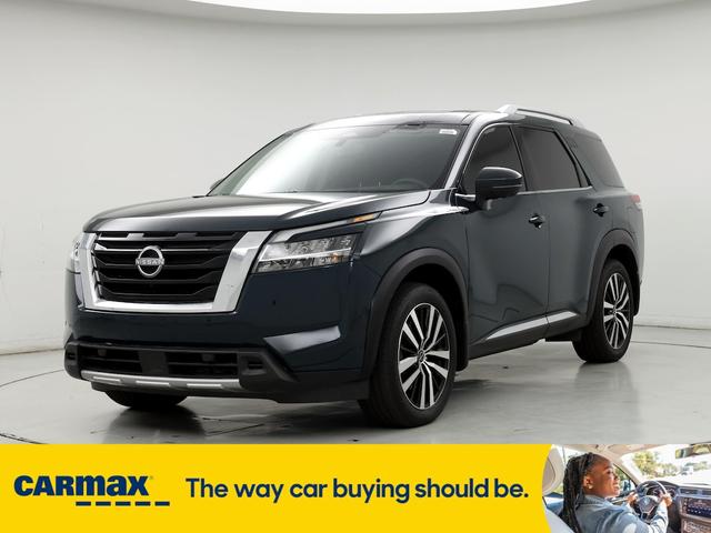 2023 nissan pathfinder platinum