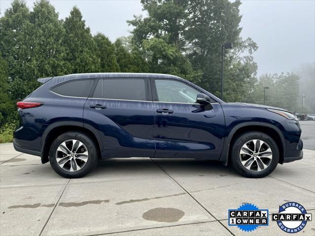 2021 toyota highlander xle