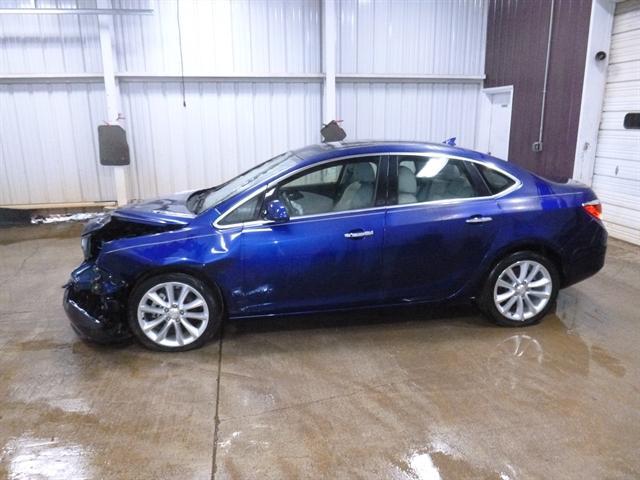 2013 buick verano leather