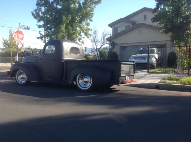 vintage 1946 international harvestor 1/2 ton pickup truck