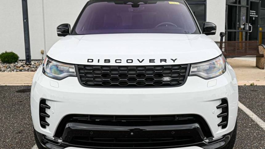 2022 land rover discovery p360 s r-dynamic