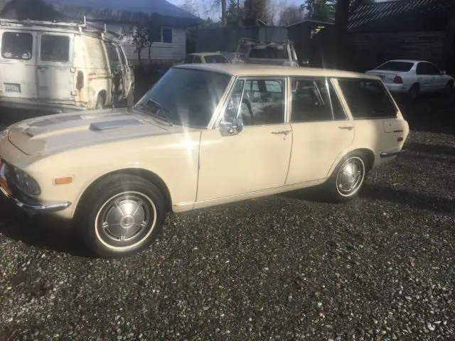 1972 mazda 1800 estate wagon