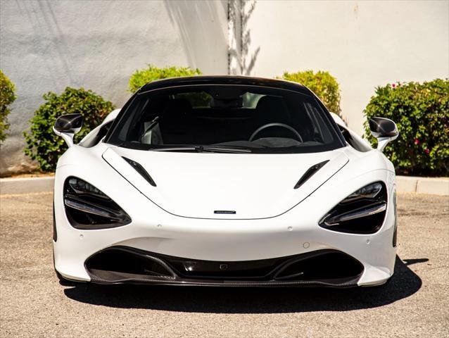 2023 mclaren 720s base
