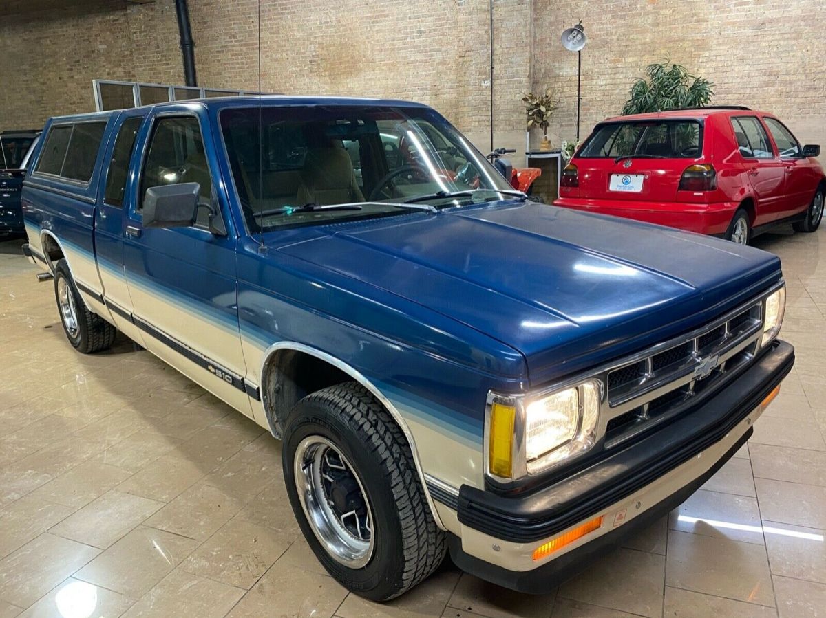 1993 chevrolet s-10 tahoe 2dr extended cab sb automatic 4-speed rwd v6 4.3l