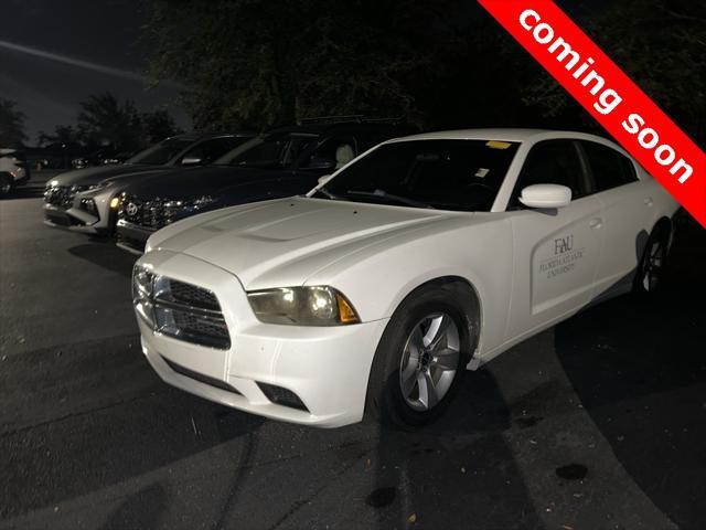 2013 dodge charger se