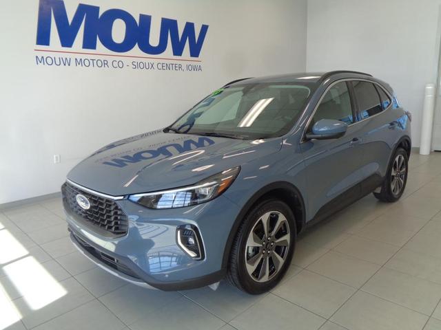 2023 ford escape platinum