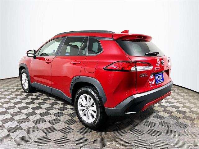 2022 toyota corolla cross le