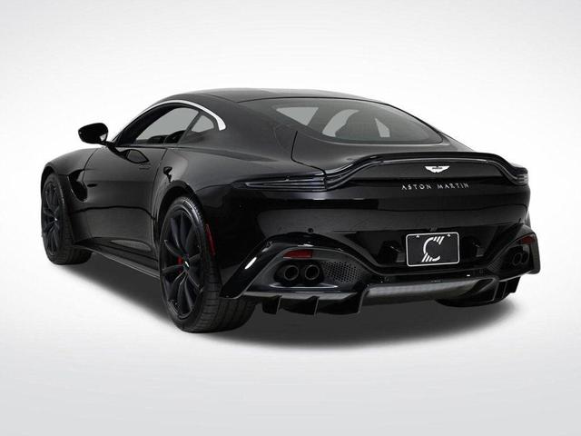 2023 aston martin vantage base