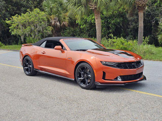 2023 chevrolet camaro rwd convertible lt1