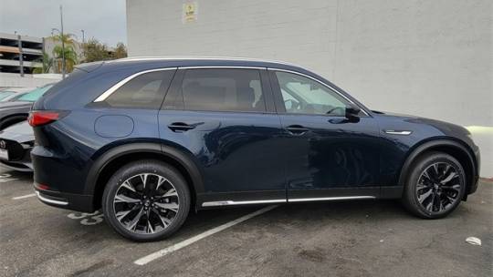 2024 Mazda CX-90