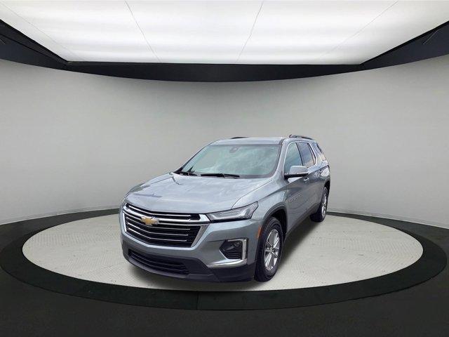 2023 chevrolet traverse lt leather