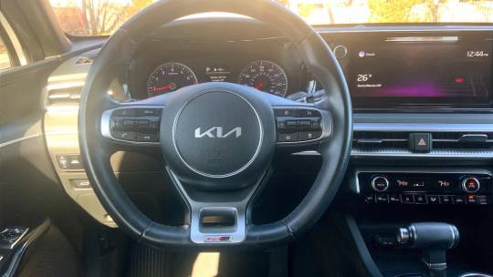 2022 Kia K5