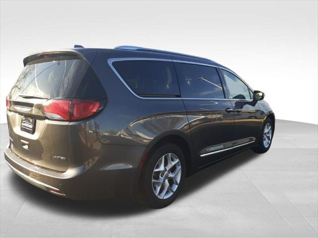 2020 chrysler pacifica limited