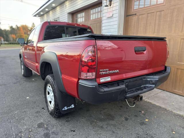 2013 toyota tacoma base