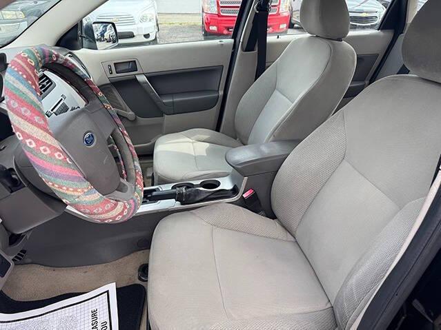 2010 ford focus s