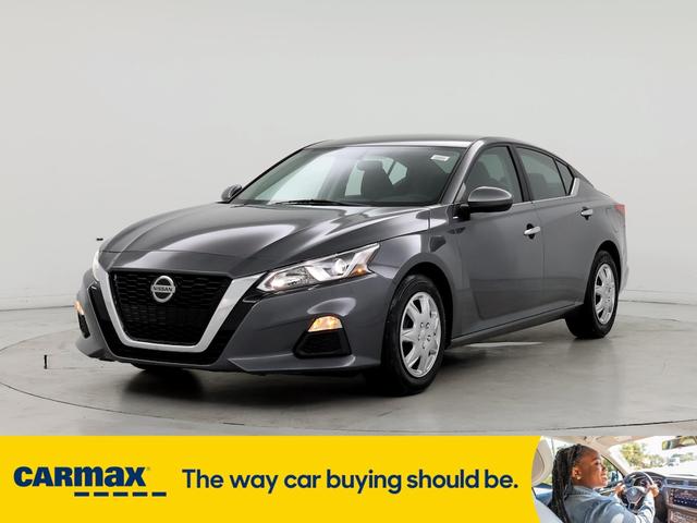 2019 nissan altima s