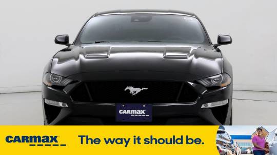 2022 Ford Mustang