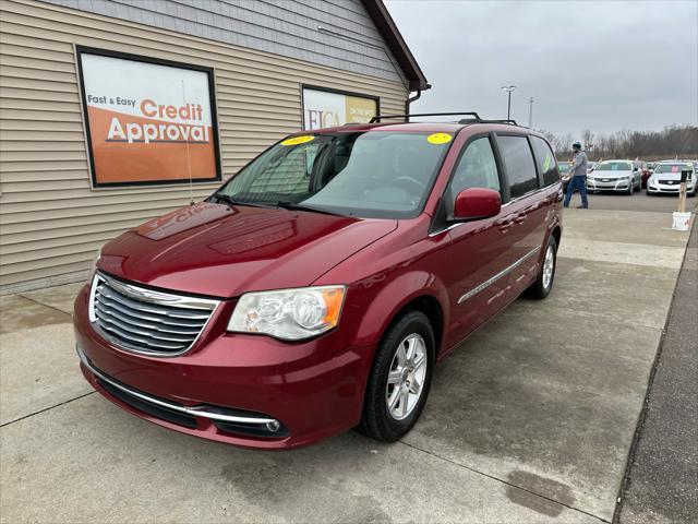 2012 chrysler town & country touring