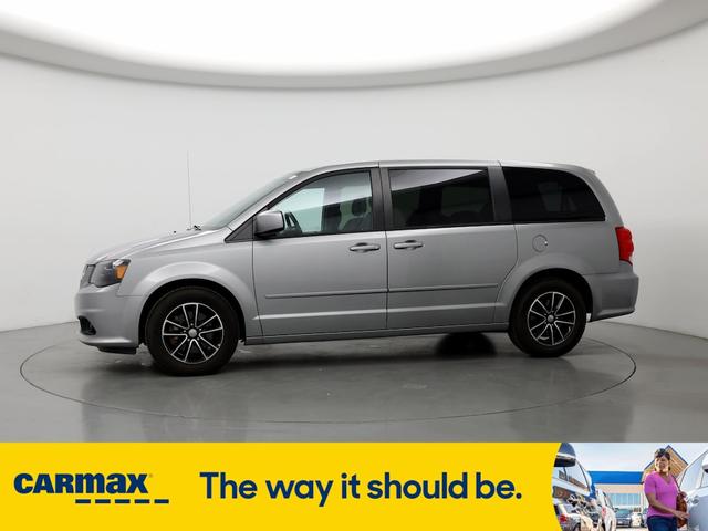 2016 dodge grand caravan r/t