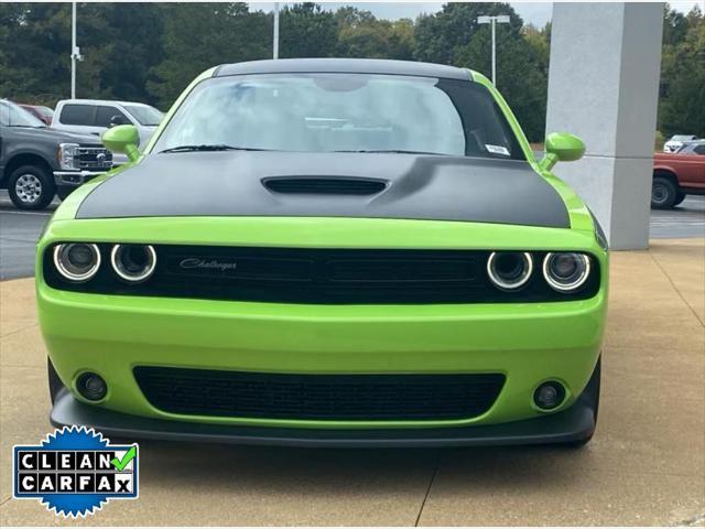 2023 dodge challenger r/t