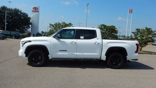 2025 Toyota Tundra sr5 0040
