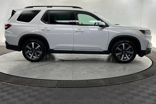 2023 honda pilot touring 8-passenger