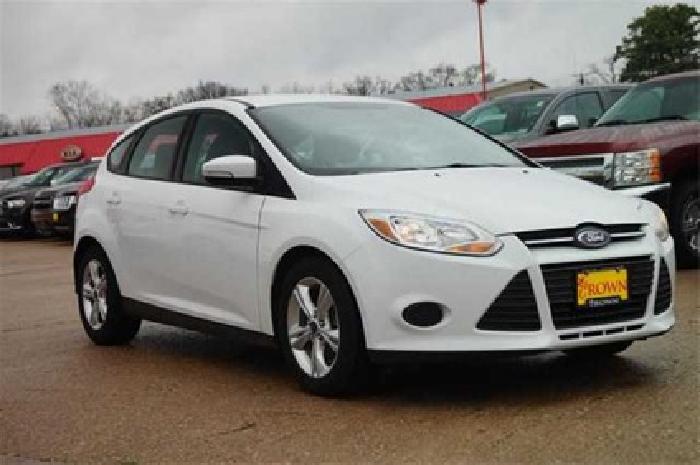 2014 ford focus white, 40k miles in tyler, tx