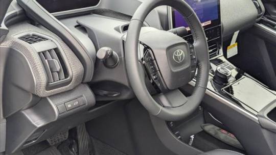 2024 Toyota bZ4X