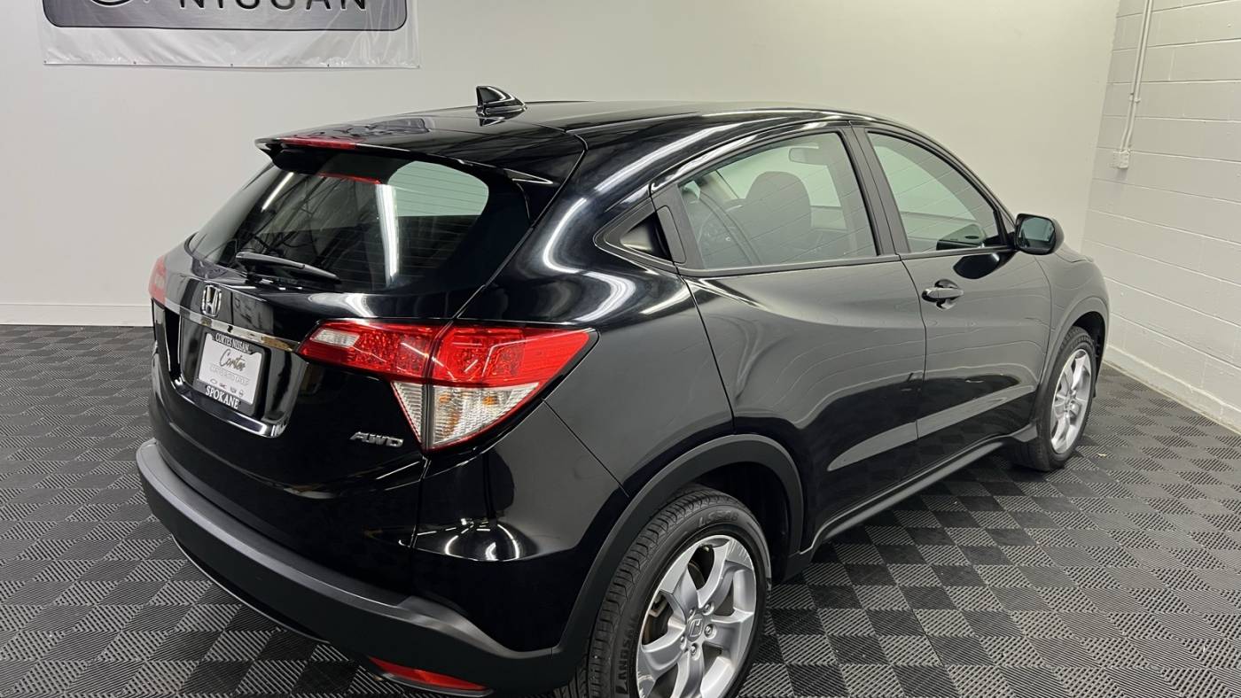 2021 honda hr-v lx