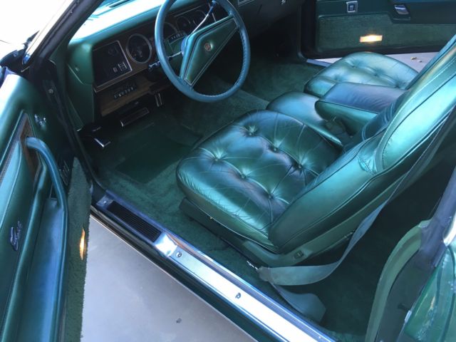 1976 chrysler cordoba with "corinthian leather" - original!