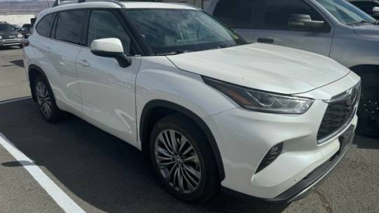 2021 toyota highlander platinum