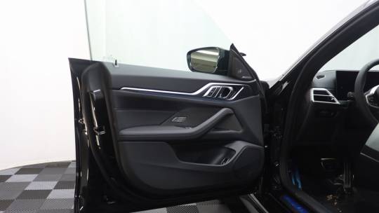 2025 BMW i4