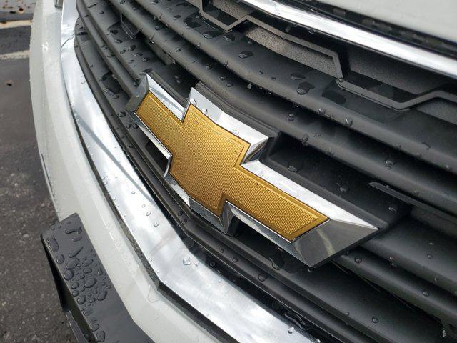 2017 chevrolet traverse ls