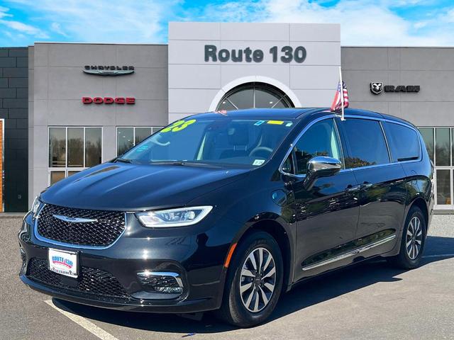 2023 chrysler pacifica hybrid limited