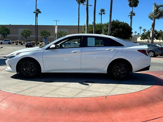 2022 hyundai elantra sel